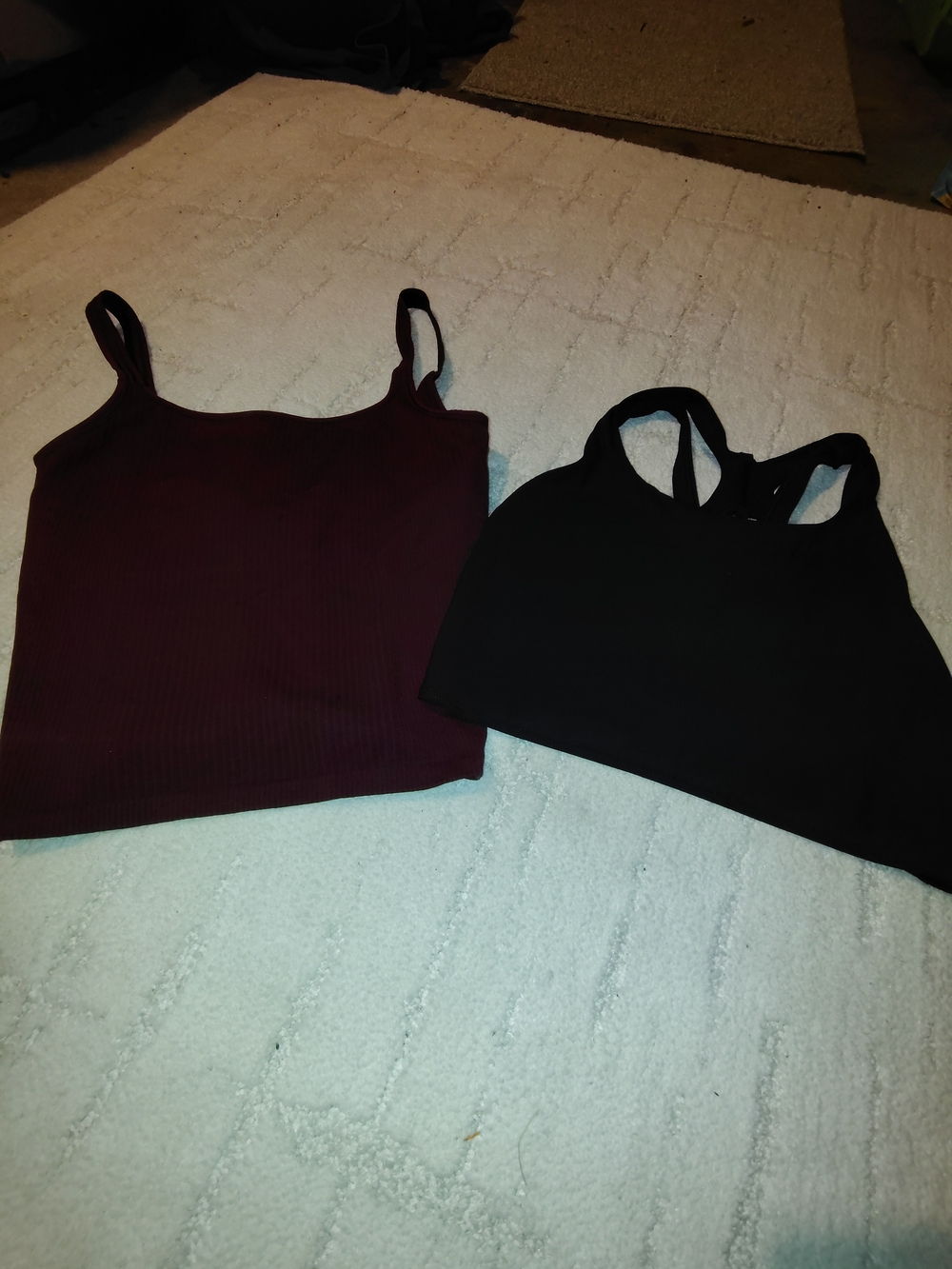 lululemon athletica Ribbed Burgundy Crop Tank with Black Sports Bra